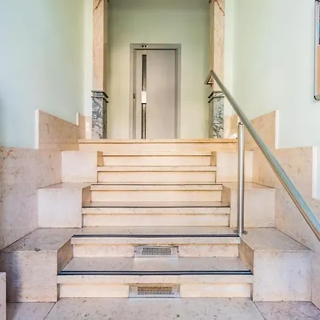 Urban @ Saldanha * Lissabon